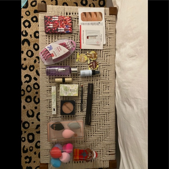 Clinique Other - Makeup Bundle